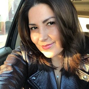 Meet your Posher, Anaid